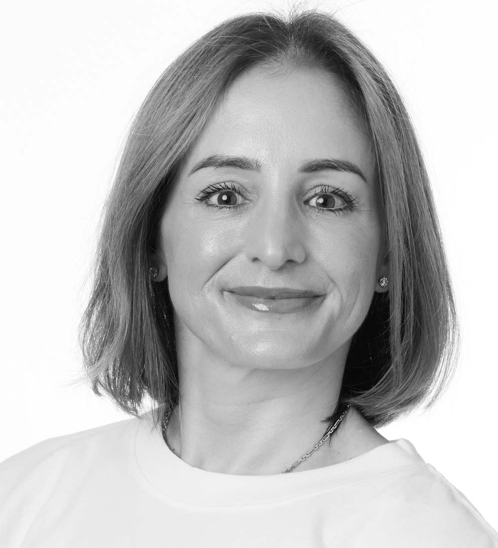 Lena Naris